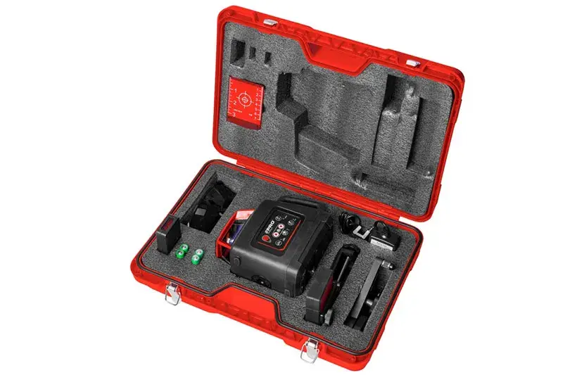 narzędzia laserowe PRO poukładane w walizce