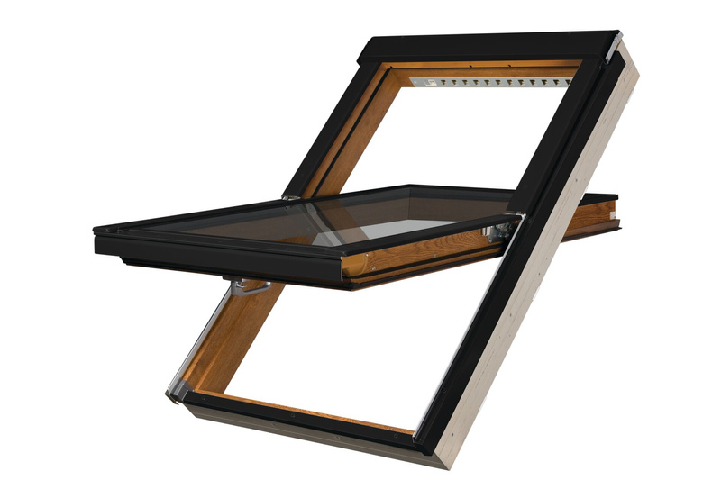 Okno dachowe Fakro PTP-V/GO U4 RAL 9005 66x98 3-szybowe PVC