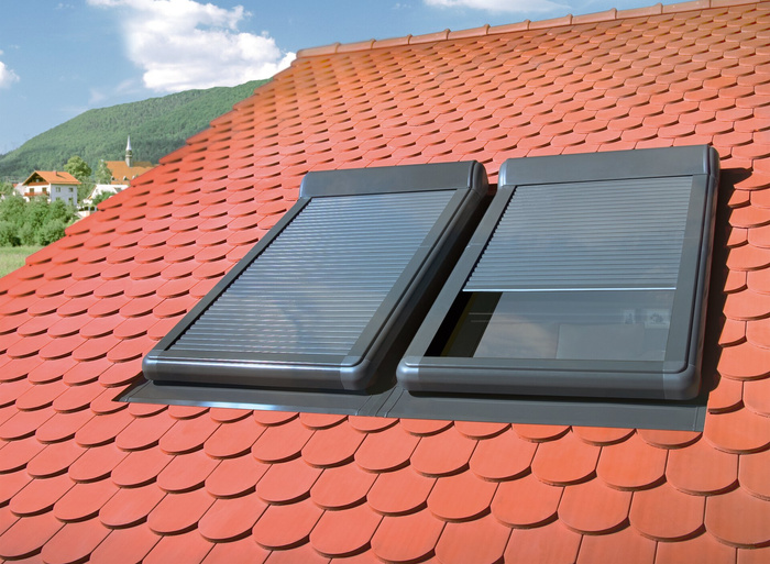 Roleta zewnętrzna FAKRO ARZ WiFi Tuya/102 134x140 RAL 7022