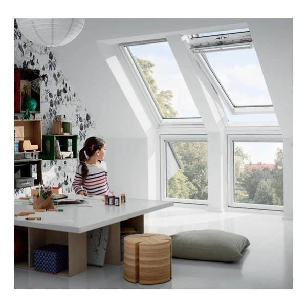 Okno dachowe kolankowe VELUX VIU PK31 0166 94x60 3-szybowe drewniano-poliuretanowe