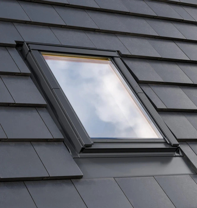 Kołnierz do okna dachowego ROOFLITE+ FTX M6A RAL 7043 78x118 do dachówek płaskich