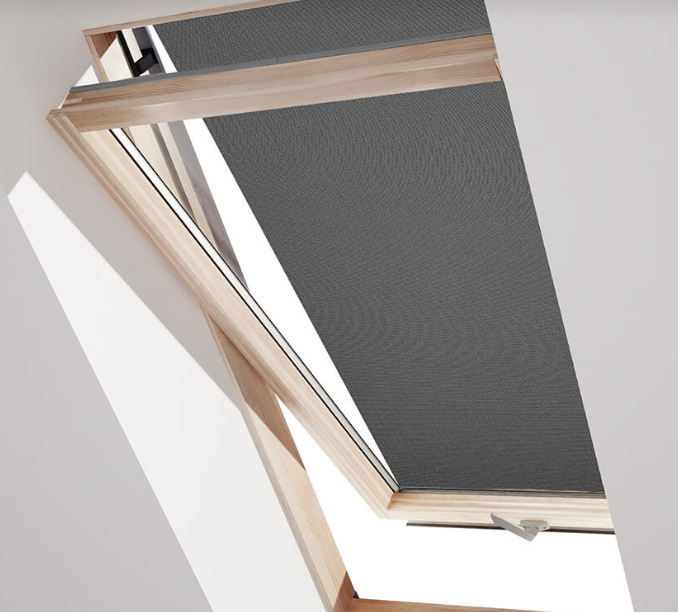 Markiza do okna dachowego ROOFLITE+ MIA MXA 4260 VL manualna czarna 78x