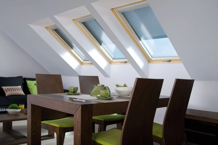 Markiza FAKRO AMZ KOMF E230/089 RAL 7016 94x160