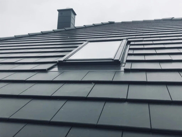 Kołnierz do okna dachowego ROOFLITE+ FTX F6A RAL 7043 66x118 do dachówek płaskich