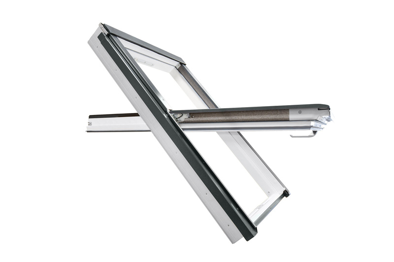 Okno dachowe Fakro PTP-X P50 ABMX RAL 7016 78x160 3-szybowe PVC