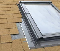 Kołnierz do okna dachowego Fakro ESN RAL 7022 114x140 do pokryć płaskich