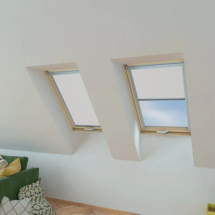 Roleta wewnętrzna do okna dachowego Fakro ARP Z-W/254 94x140 rozpraszająca elektryczna