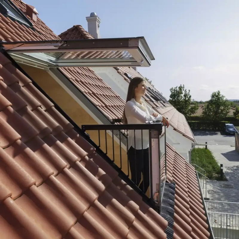 Balkon dachowy Velux GDL 3066 MK19 78x252 3-szybowy drewniany 