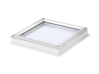 Okno do dachu płaskiego Velux CFP 150150 0073QV 150x150 2-szybowe nieotwierane