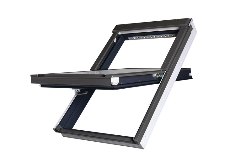 Okno dachowe Fakro PTP-V/AC U4 RAL 7022 55x118 3-szybowe PVC