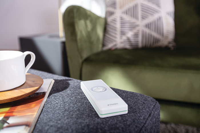 Pilot Fakro ZRH12 biały