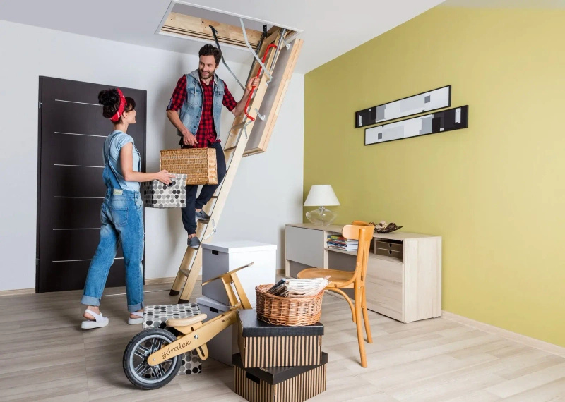 Schody strychowe Fakro LWT PH 62x122/280 drewniane