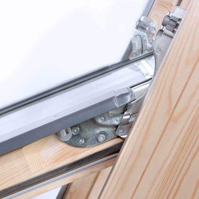 Zestaw okno dachowe ROOFLITE+ Slim Pine DPY M6A B900 drewniane + kołnierz falisty TFX 78x118