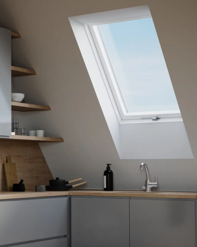 Okno dachowe ROOFLITE+ Solid PVC APY C2A B900 PVC 2-szybowe 55x78 