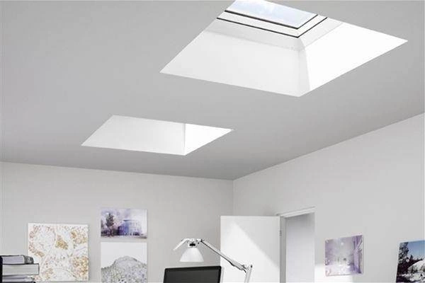 Okno do dachu płaskiego VELUX CFP 150150 0073QV 150x150 2-szybowe nieotwierane