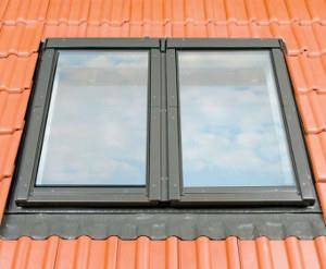 Kołnierz do okna dachowego Fakro ESV DUO 18 RAL 7022 78x160 do pokryć płaskich
