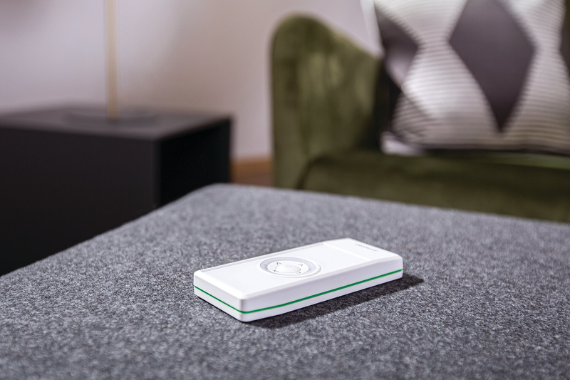 Pilot Fakro ZRH12 biały