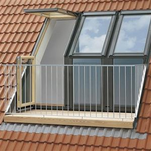 Balkon dachowy Velux GEL M08 2065 78x140 3-szybowy drewniany góra