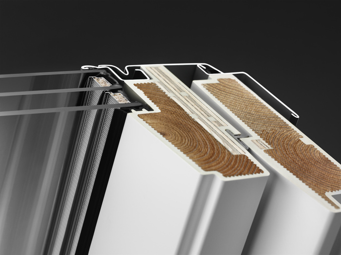 Okno dachowe Velux GLU MK04 0061B RAL 7043  78x98 3-szybowe drewniano-poliuretanowe