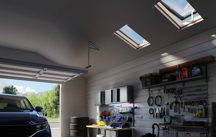 Wyłaz dachowy ROOFLITE+ Fenstro K300 45x73 z ogranicznikiem