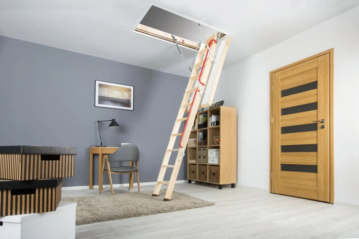 Schody strychowe Fakro LWL EXTRA 70x120/280 drewniane