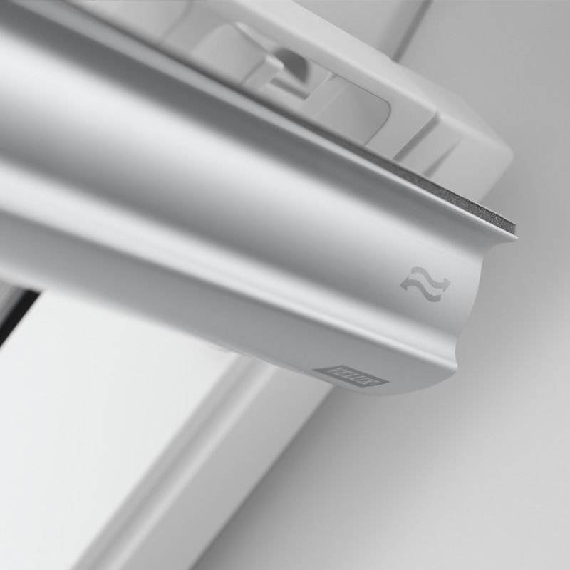 Okno dachowe Velux GLU SK08 0051 RAL 7043 114x140 2-szybowe drewniano-poliuretanowe