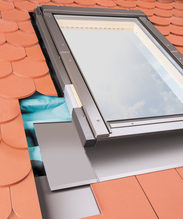 Kołnierz do okna dachowego Fakro ELV-T RAL 7022 78x180 do pokryć łuskowych