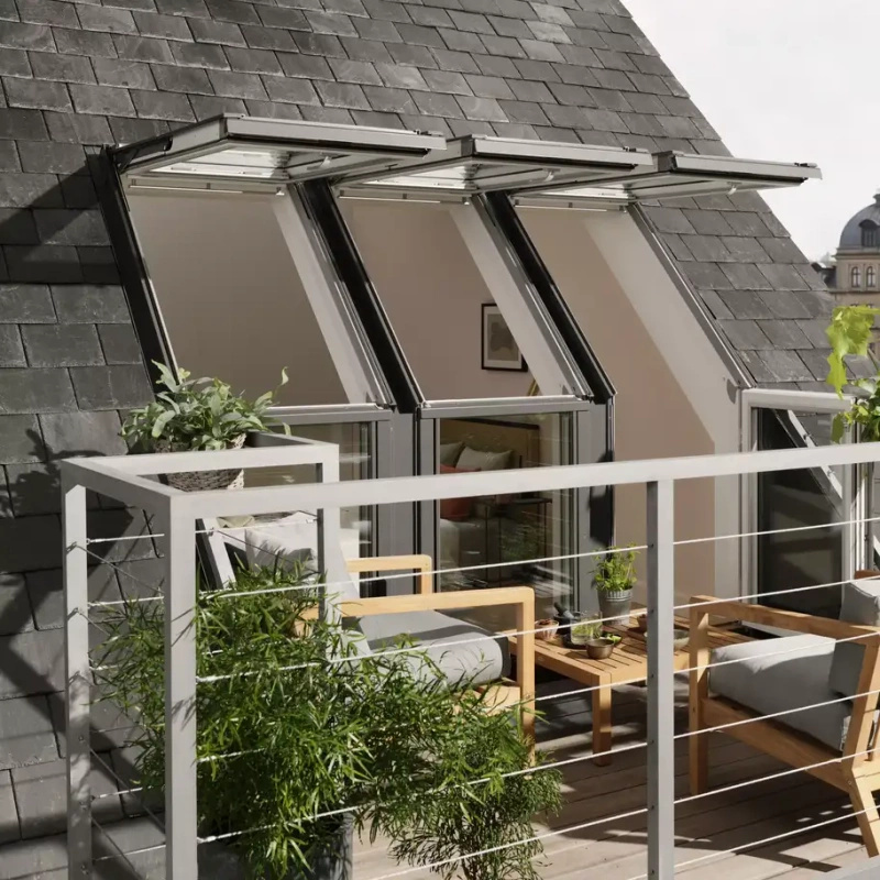 Balkon dachowy Velux GEL M08 3065 3-szybowy drewniany góra