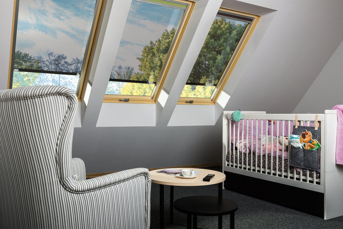 Markiza zewnętrzna do okna dachowego Fakro AMZ SOL/089 RAL 7022 78x60 solarna