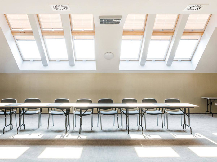 Żaluzja do wewnętrzna okna dachowego Fakro AJP-E24/141 94x160 elektryczna