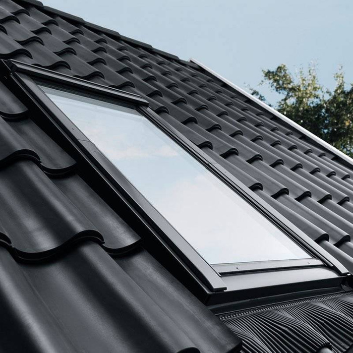 Okno dachowe Velux GLU SK08 0051 RAL 7043 114x140 2-szybowe drewniano-poliuretanowe