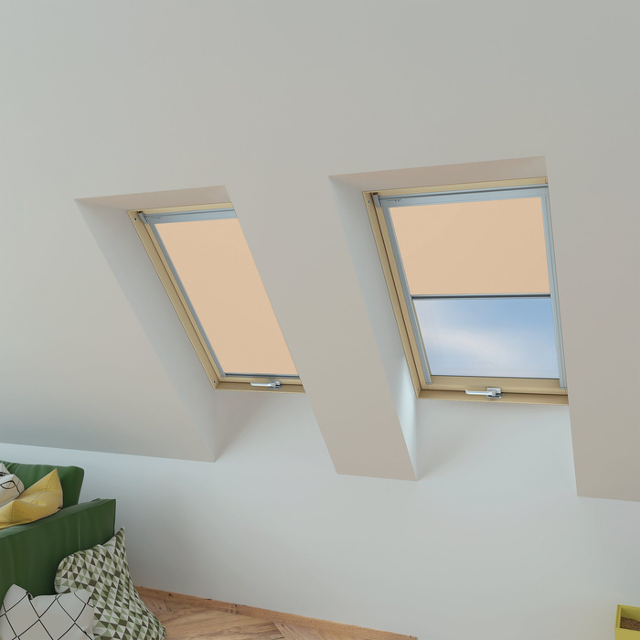 Roleta wewnętrzna do okna dachowego Fakro ARP Z-W/241 55x98 rozpraszająca elektryczna