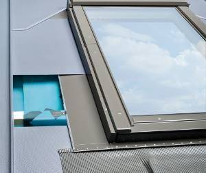 Kołnierz do okna dachowego FAKRO EBV-PT RAL 7022 114x60 do blachy panelowej 