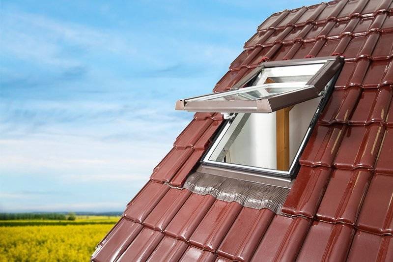Okno dachowe SKYFENS Skylight 114x118 mahoń PVC oblachowanie brązowe